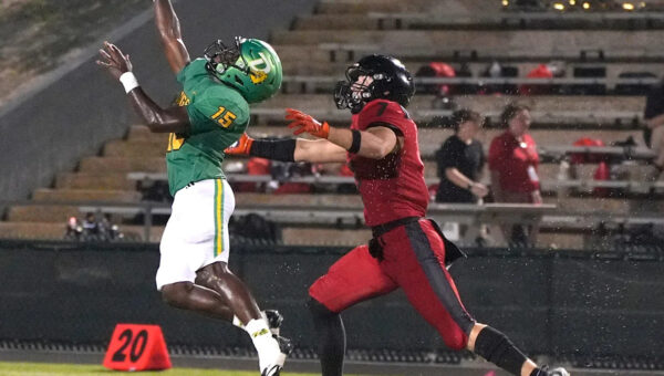 Florida high school football standout pulls off stunning feat in just one half