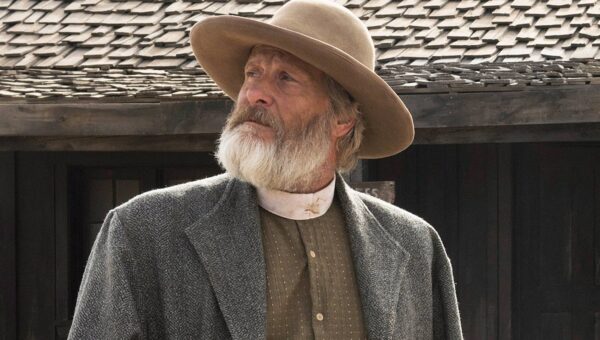 8 Netflix Miniseries You Can Watch in a Weekend