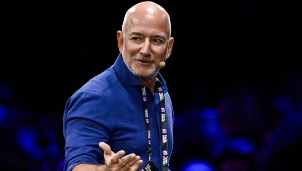 Why 3 days at work is the big AI promise that Bezos, Dimon, and Gates can't stop talking about
