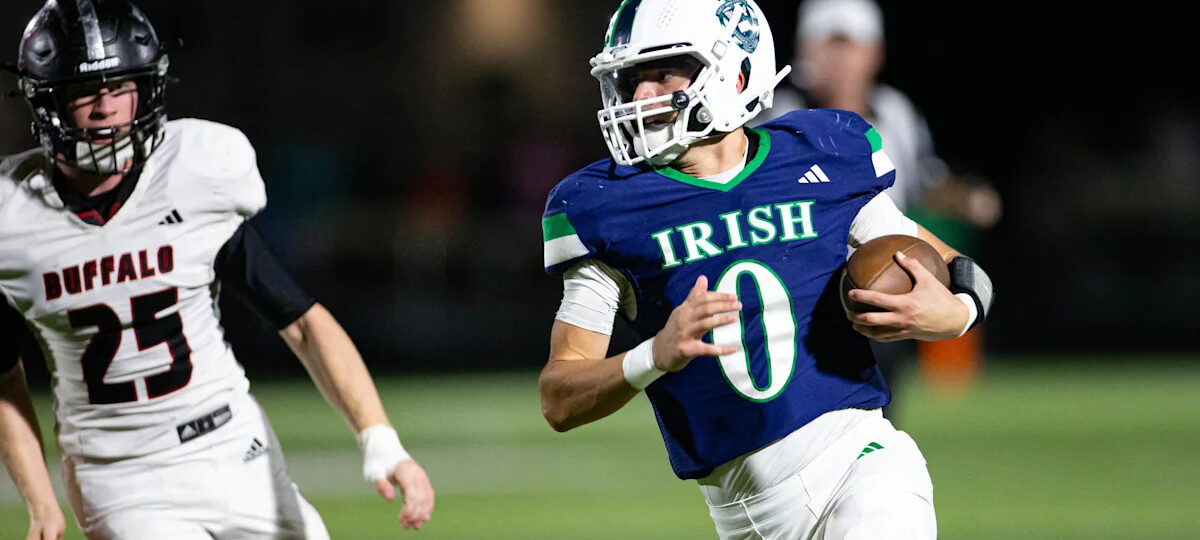 Springfield Catholic football enjoying back-to-back 6-0 starts