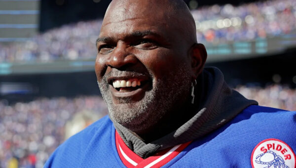 Lawrence Taylor marvels as Giants rookie flashes ‘dominant game changer’ potential