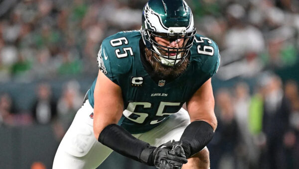Eagles All-Pro offensive tackle retires before Jaguars’ game
