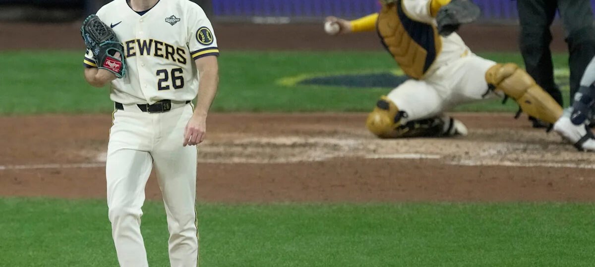 See the Aaron Ashby lookalike in the stands during Brewers-Rays Game 4