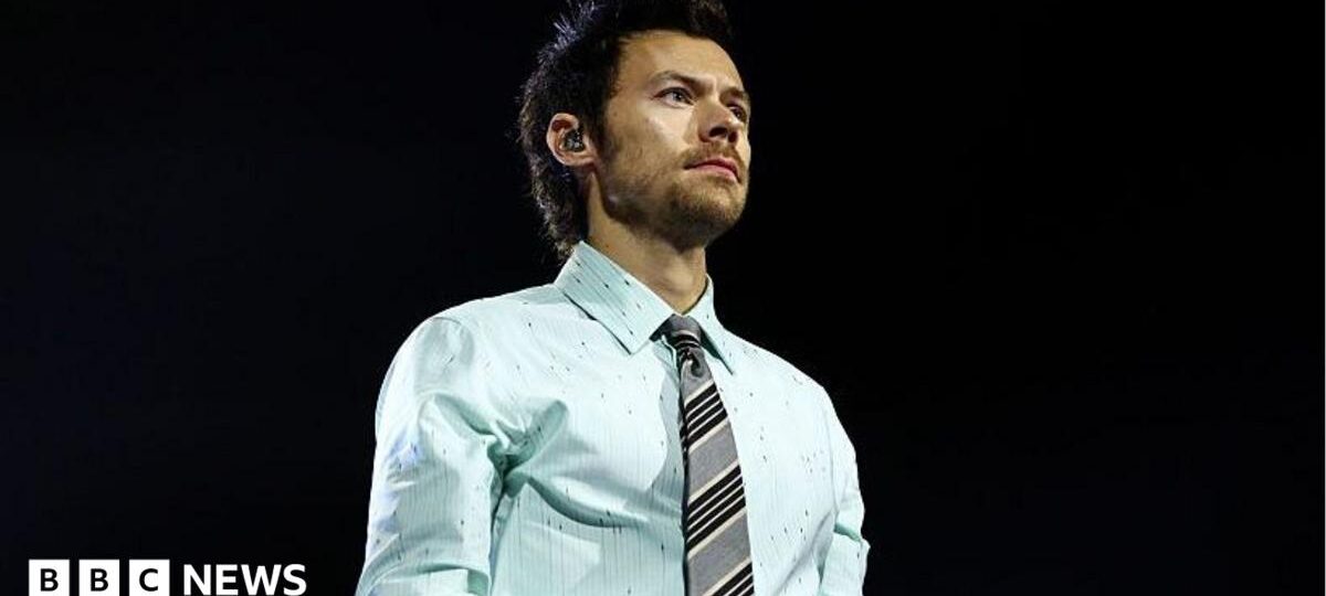 Harry Styles debuts new track in memory of Liam Payne