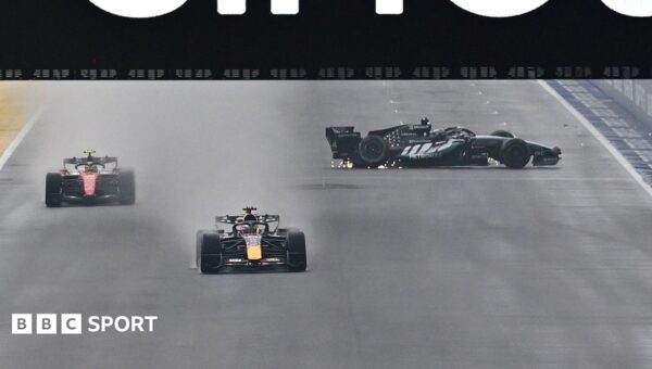 Verstappen wins sprint after Russell crashes out