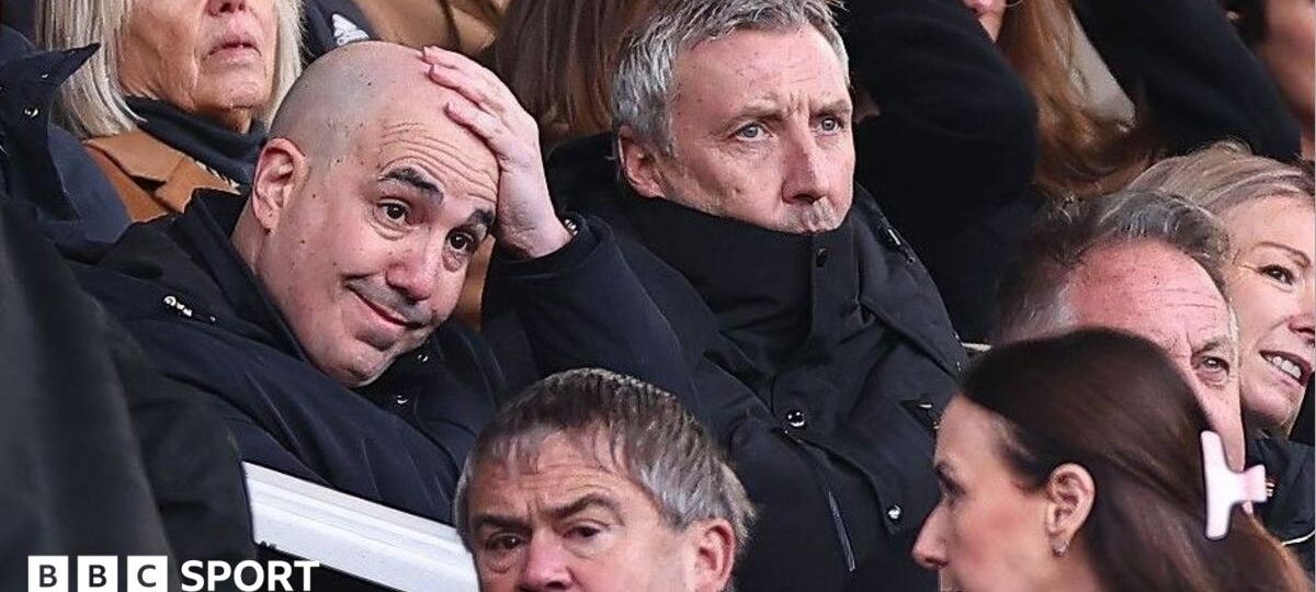 Why is Wilcox in line of fire from Man Utd fans?