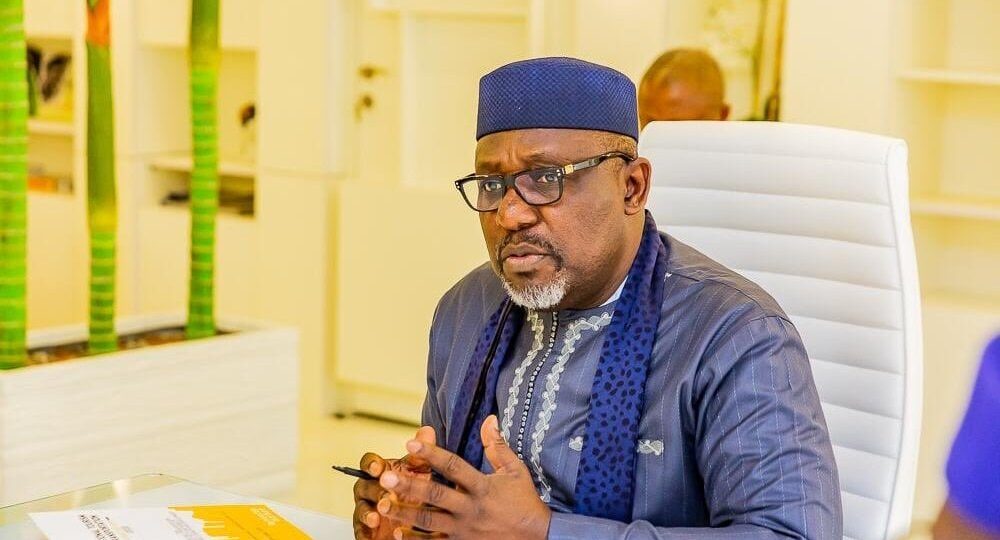 Alleged forgery: Court issues arrest warrant against ex-Imo gov, Okorocha, Araraume
