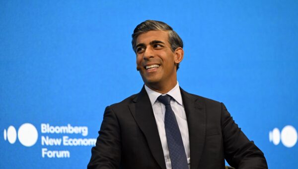 Britain's ex-prime minister is paid up to $10,000 an hour advising Anthropic, Microsoft, and Goldman