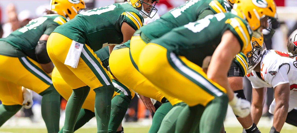 Bears vs. Packers live updates, inactives, where to watch: Tyson Bagent starts for Caleb Williams, Green Bay seeks first home win of the season at Lambeau