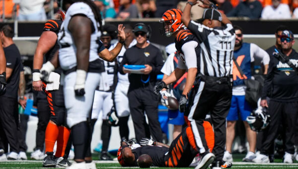 Bengals don't know if they'll have Ja'Marr Chase, Tee Higgins vs. Dolphins