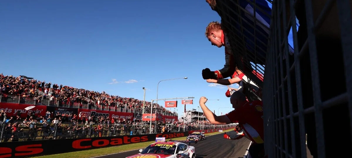 Supercars Bathurst 1000: Brodie Kostecki and Todd Hazelwood win after Anton De Pasquale and Lee Holdsworth run out of fuel