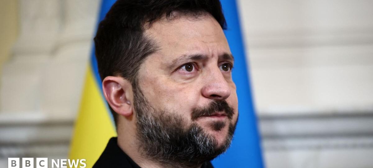 Ukraine to restart strikes on Russian oil refineries, Zelensky says