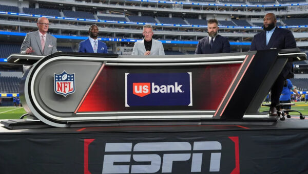 Scott Van Pelt thinks he talks too much as host of ‘Monday Night Countdown’