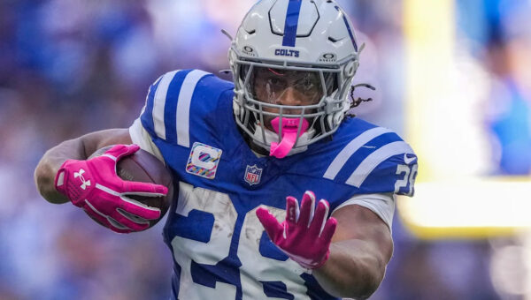 Colts in 'ongoing talks' to trade star RB Jonathan Taylor