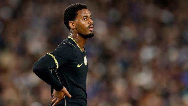 Team News: Xabi Alonso makes change at wing back for Everton away