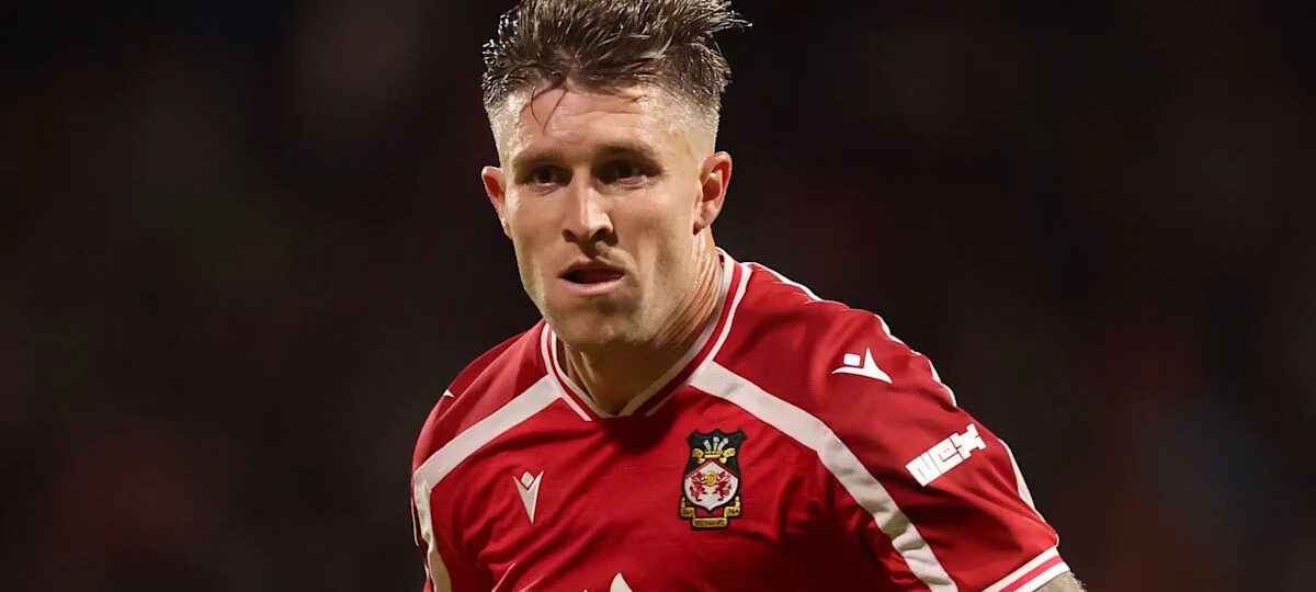 Wrexham ease fears over Windass injury
