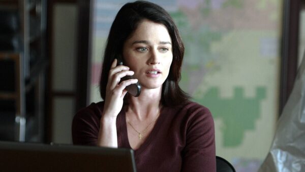 11 Years Later, CBS' Finale Flop Was an Insult to Its Main Character