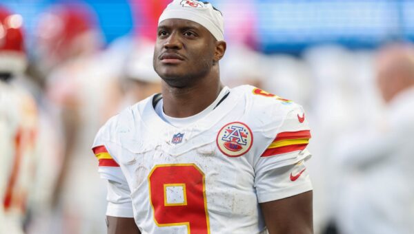Kenneth Walker under fire for ignoring former Seahawks teammates after Chiefs first loss in 2026