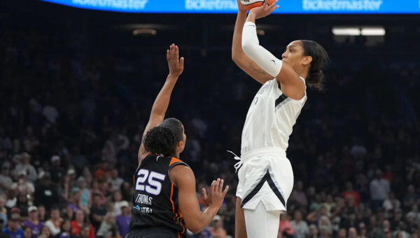 WNBA predictions. Who's favored in semifinals, who will win and why