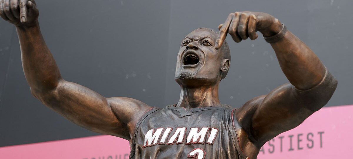 Dwyane Wade keeps it classy with immediate reaction to Heat statue update