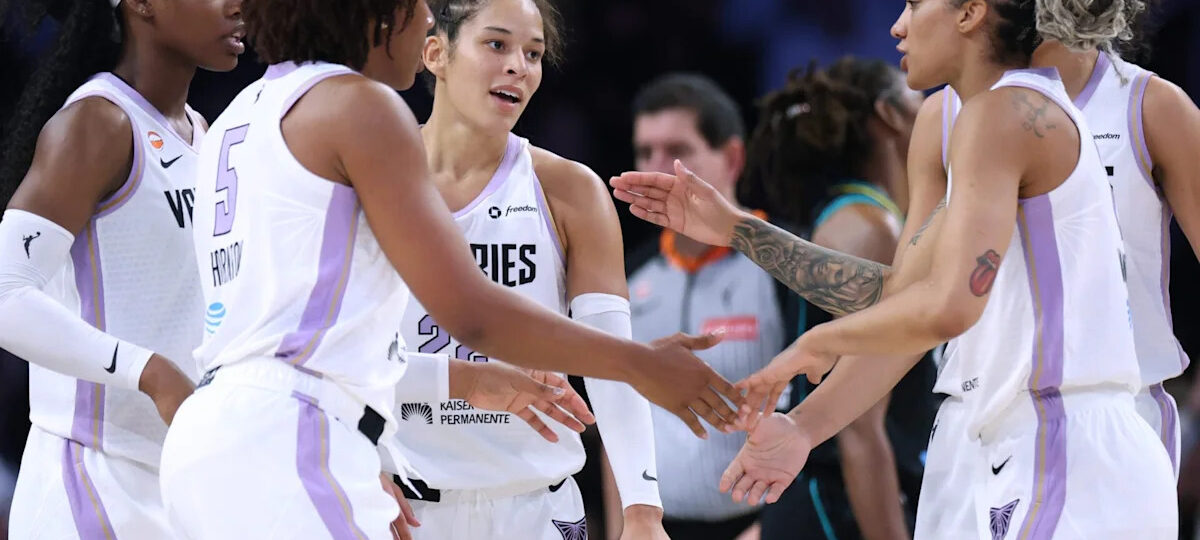 Golden State Valkyries beat Caitlin Clark’s Indiana Fever to historic $100 million milestone