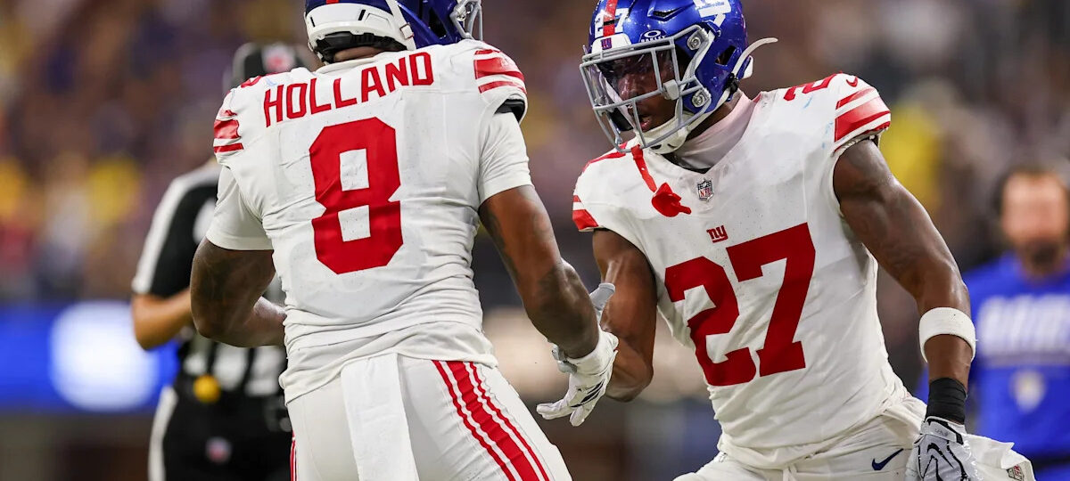 Giants-Texans inactives: Tyler Nubin, Jermaine Eluemunor available for New York