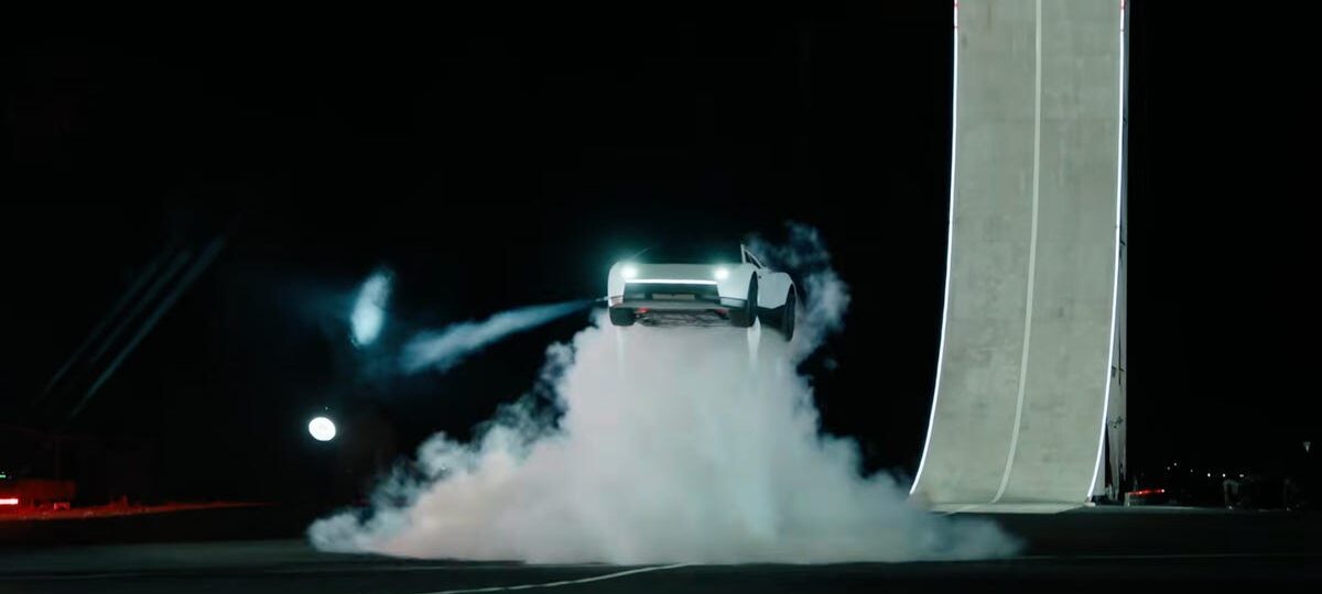 The world reacts to Elon Musk’s flying car