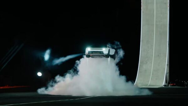 The world reacts to Elon Musk’s flying car