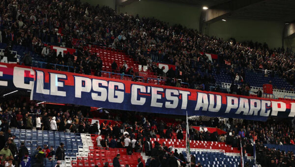 PSG ultras leave stadium after banner removed