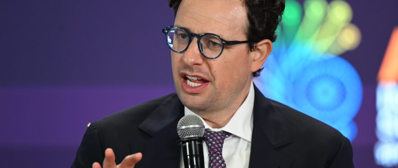 What smart people are saying about Anthropic's IPO paperwork
