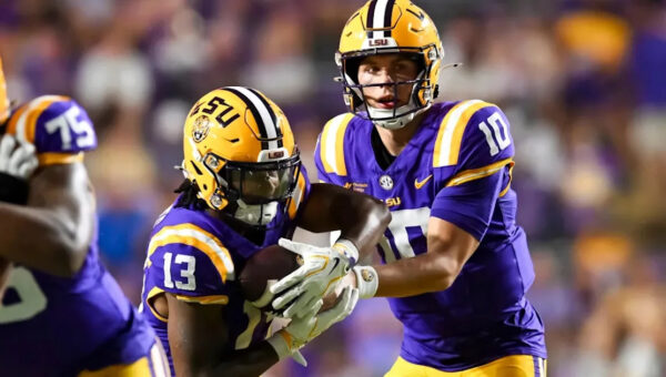 College Football Playoff bracket for Week 6: Projecting top four seeds, first-round matchups, bubble teams