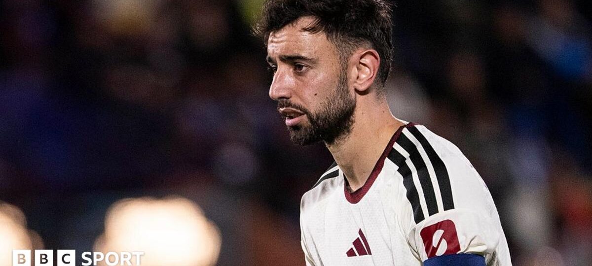 Fernandes to remain Man Utd captain despite outburst