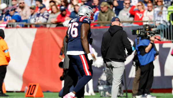 OT Morgan Moses, WR A.J. Brown limited on Patriots’ estimated report