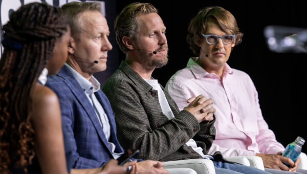 The secret to fast startup growth isn’t early sales, top names in tech say
