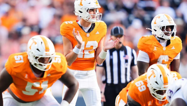 Report: Tennessee will start George MacIntyre against Arkansas