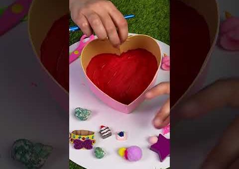 Box It Up! 🎁 Design & Craft A Girly Pink Glitter Love Heart Box #kids #shorts